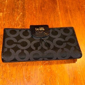 Coach Black  Signature Canvas Wallet